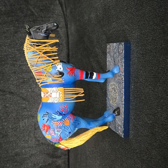 The Trail of Painted Ponies Blue Medicine - Picture 1 of 3